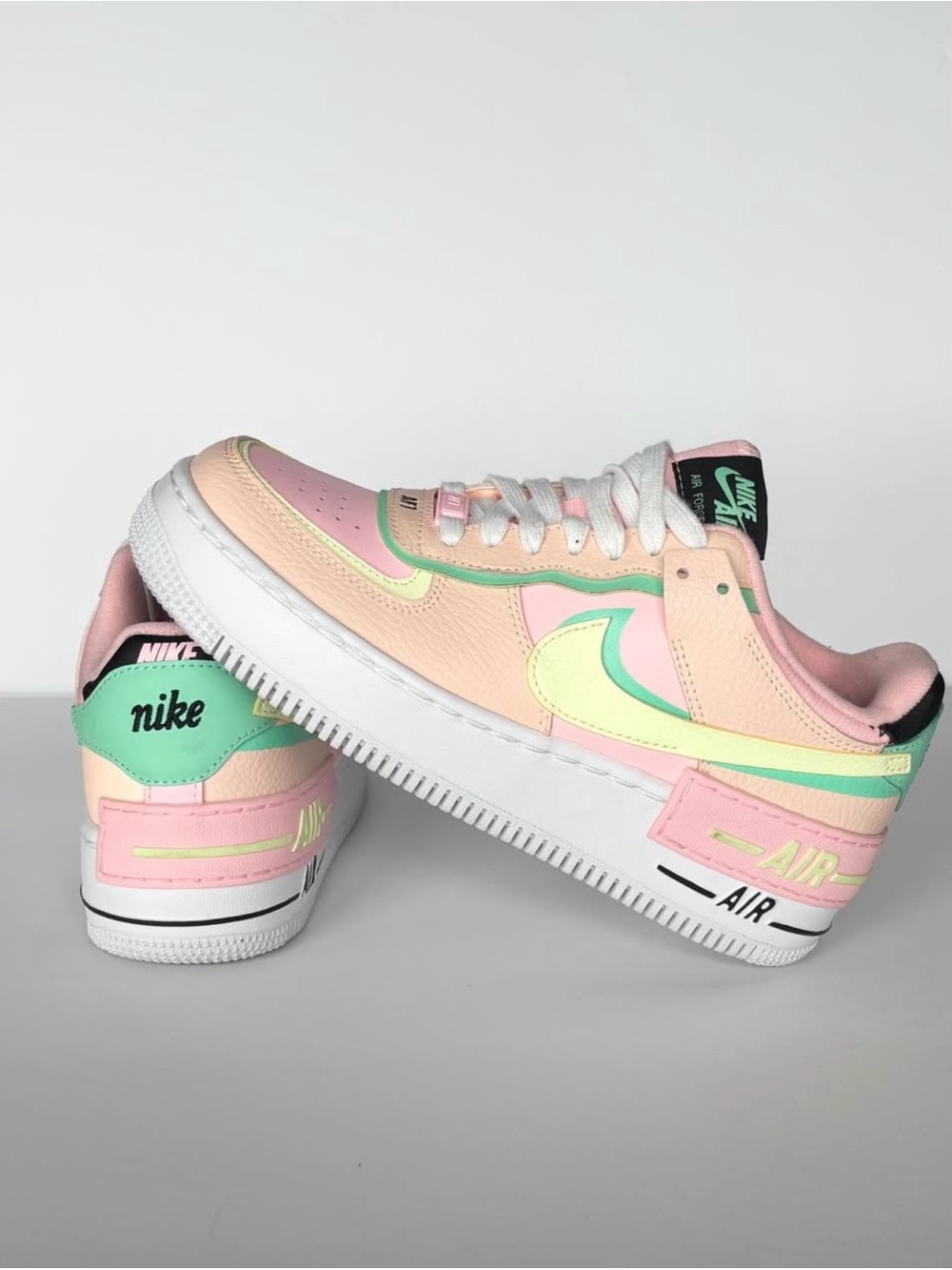 Nike Air Force 1 Shadow Arctic Punch/Crimson Tint/Green Glow/Barely Volt. 7.5 - Picture 2 of 5